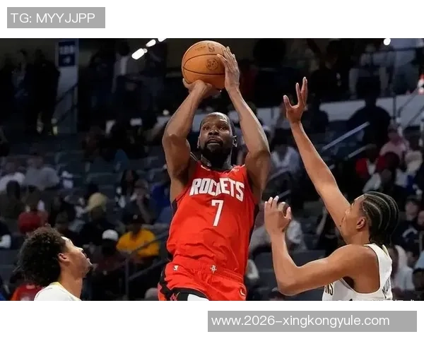 火箭近期三分命中率低迷阵容失衡难以兼顾攻防交易迫在眉睫 火箭近期三分命中率低迷阵容失衡难以兼顾攻防交易迫在眉睫