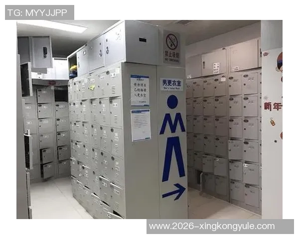 阿尔瓦拉多腿部受伤紧急返回更衣室希望尽快恢复状态 阿尔瓦拉多腿部受伤紧急返回更衣室希望尽快恢复状态